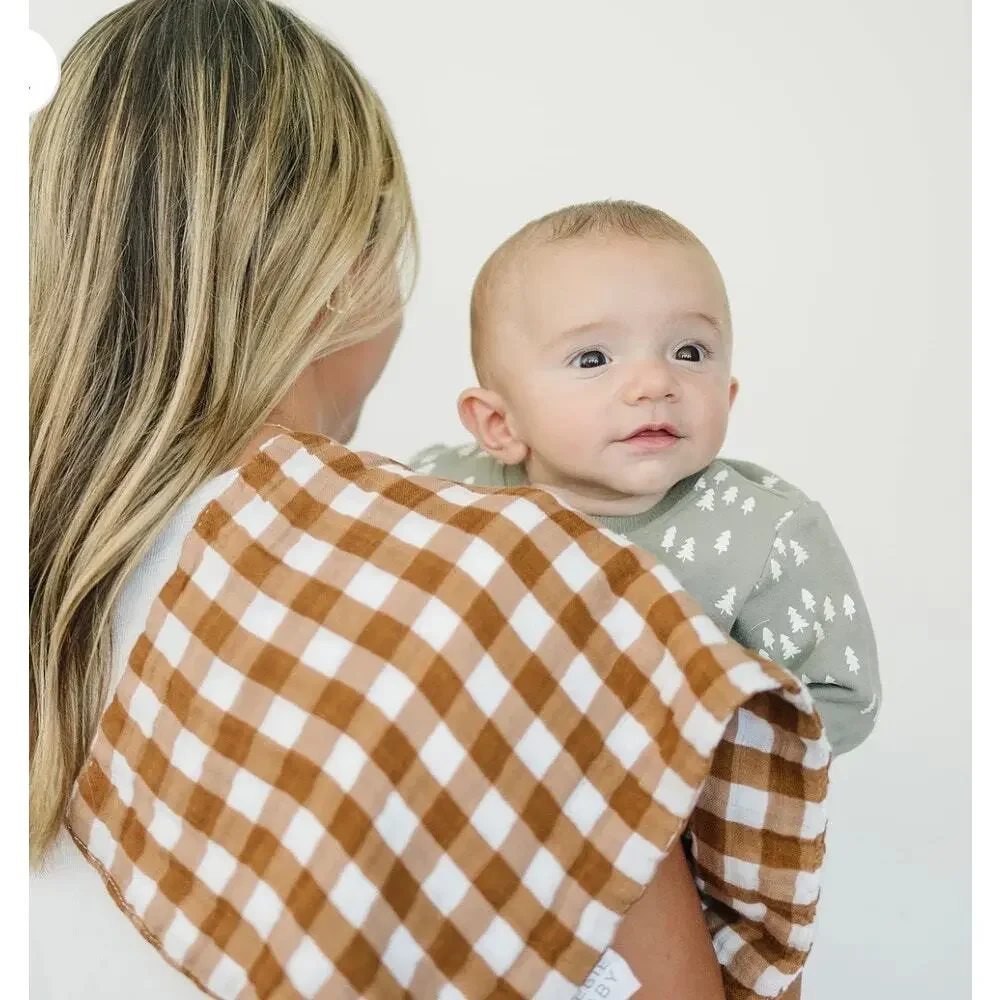 NEW Mebie Baby Neutral Gingham Muslin Burp Cloth, NWT